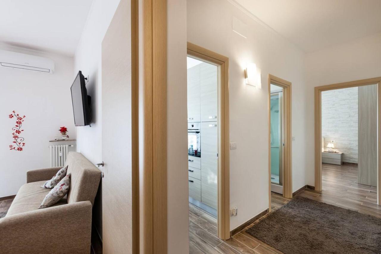 Residenza Larissa Luxury 1 Lägenhet Verona Exteriör bild